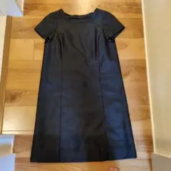 ブラック 半袖 Aライン ワンピース