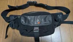 タフ TOUGH ボディバッグ