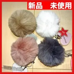 JILL by JILL STUART 　ふわもこファー＆ロゴチャームセット