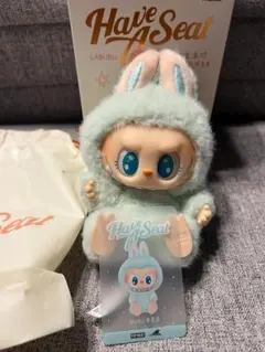 【箱なし特価・訳あり】LABUBU ハブアシート QUQU ぬいぐるみ