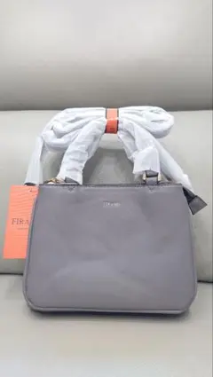 【新品未使用】レザータッチハンドバッグ　☆新規OPEN記念値段☆