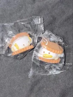 サンリオ　ガチャガチャ　スモアサンド　こぎみゅん　ペックル