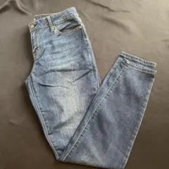 TOMMY HILFIGER デニム ジーンズ 6R