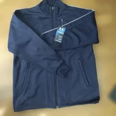 アンダーアーマージャージ上