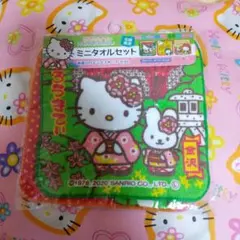 サンリオ　ハローキティ　ご当地キティちゃん　タオルハンカチ