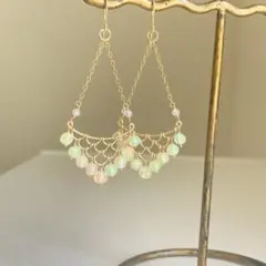 14kgf ムーンストーンとアクアカイヤナイトのピアス - メルカリ