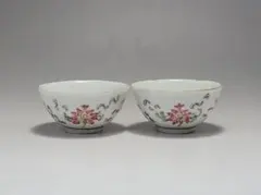 色絵 吉祥紋 茶杯「同治年製」銘 二客 明清時代 幅約6.7cm