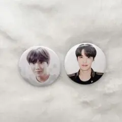BTS SUGA ユンギ 缶バッジ 2点セット 公式 グッズ - メルカリ