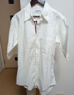 THOM BROWNE トリコロールテープ　半袖シャツ ホワイトのサムネイル