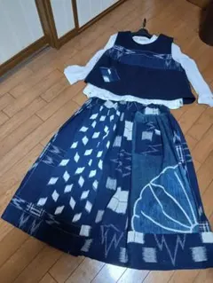 古布リメイク　ベスト&スカートセットアップ　19800を19000円におねさげ