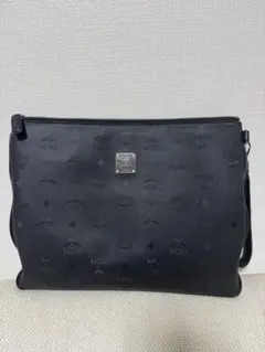 美品 エムシーエム MCM チェーンショルダーバッグ ブラック 黒 型押し 