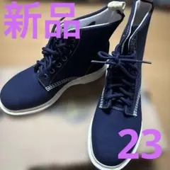 【新品】ドクターマーチンの新品ネイビー キャンバス ハイカット ワークブーツ23