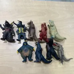 ウルトラマン 怪獣 ソフビ 8体セットのサムネイル