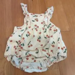 フタフタ　チェリー柄コットンロンパース