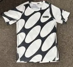 adidas スリムフィット Tシャツ S