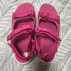 New Balance ピンク サンダル　スポーツサンダル　23cm