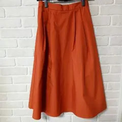 GU フレアスカート　膝下スカート　オレンジ　ウエストゴム ミモレ丈 Mのサムネイル