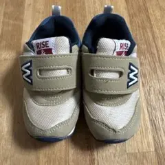【美品】キッズ スニーカー ベージュ ネイビー 14cmのサムネイル