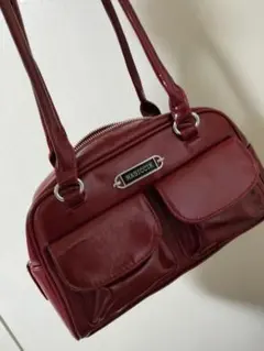 革製ショルダーバッグ