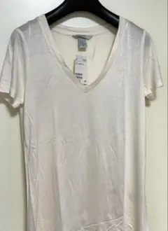 【新品・未使用】H&M うすピンク Tシャツ XS 薄手　Vネック　お値下げ！
