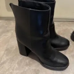 GU ブーツ　Sサイズのサムネイル