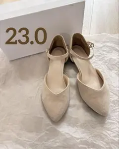 ローヒール ストラップ付き パンプス 23㎝　春