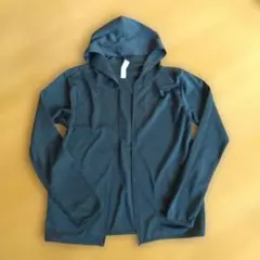 UVカットパーカー S～M位です！