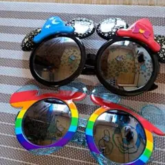 ミッキーサングラス？２つ