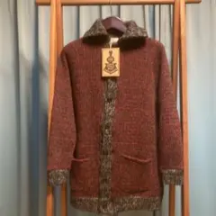 Item thumbnail for item 4594c67a-8bf4-4a94-a9fb-a0641cf516f2