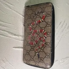 GUCCIグッチ キングスネーク ラウンドファスナー 長財布 蛇 GGスプリーム