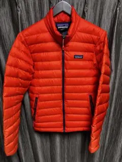 M*8様 patagonia ダウンジャケット オレンジ