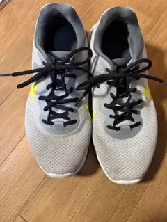 Nike レボリューション6NN