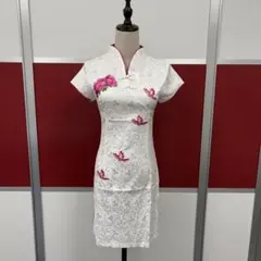 美品花柄刺繍 ホワイトチャイナドレス