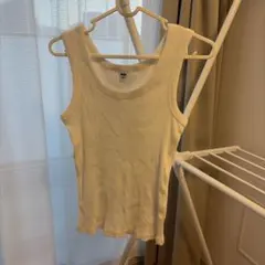 UNIQLO タンクトップ