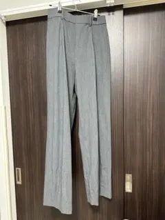 ユニクロ　タックワイドパンツ　丈長め　M