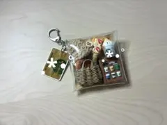 ガチャ詰めポーチ カフェ ドーナツ