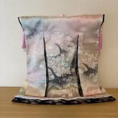 ミニチュア和装（ミニ着物）緑地金襴（きんらん）〜バラ文様〜新布