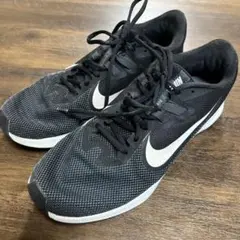 Nike ランニングシューズ ブラック　27.5㎝
