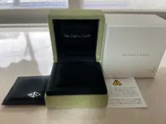Van Cleef & Arpels バンクリーフ空箱、ネックレス用