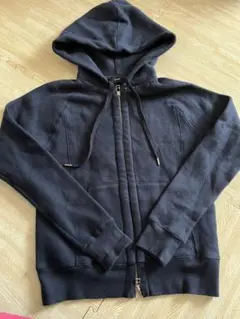 新品　NINEパーカー