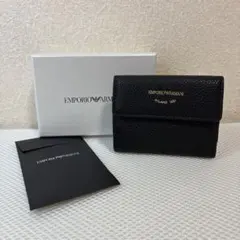 【未使用品】エンポリオアルマーニ Nero ロゴ 三つ折り財布 ブラックのサムネイル