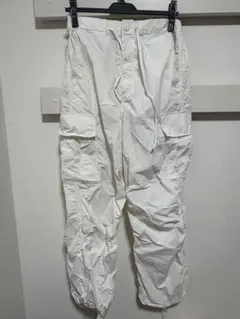 ホワイト カーゴパンツ ナイロン