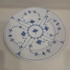 IW8】ROYAL COPENHAGEN ブルーフルーテッド プレート - メルカリ