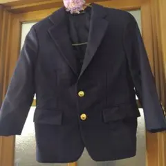 Polo ネイビー ブレザーとグレー ショートパンツ