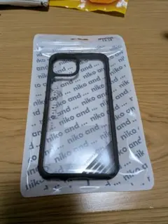 niko and ... iPhone13.14用ソフトケース ブラック