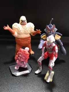 ウルトラマン フィギュア　４点セット