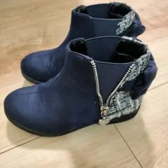 Item thumbnail for item 0fb7b6a7-c106-4ffe-ab76-dcb73b70f8b8