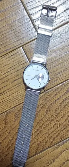 The Clock House 腕時計 クォーツ メッシュベルトのサムネイル