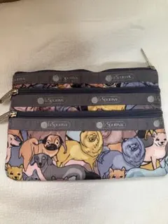 LeSportsac 3連ポーチ ドッグ柄のサムネイル