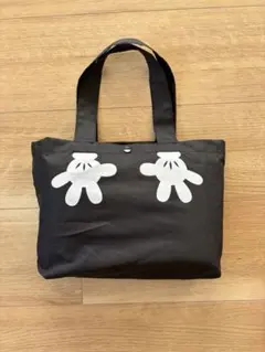 Item thumbnail for item 4aa0cd3c-4daf-4ab6-8a75-bb76f21dcb31